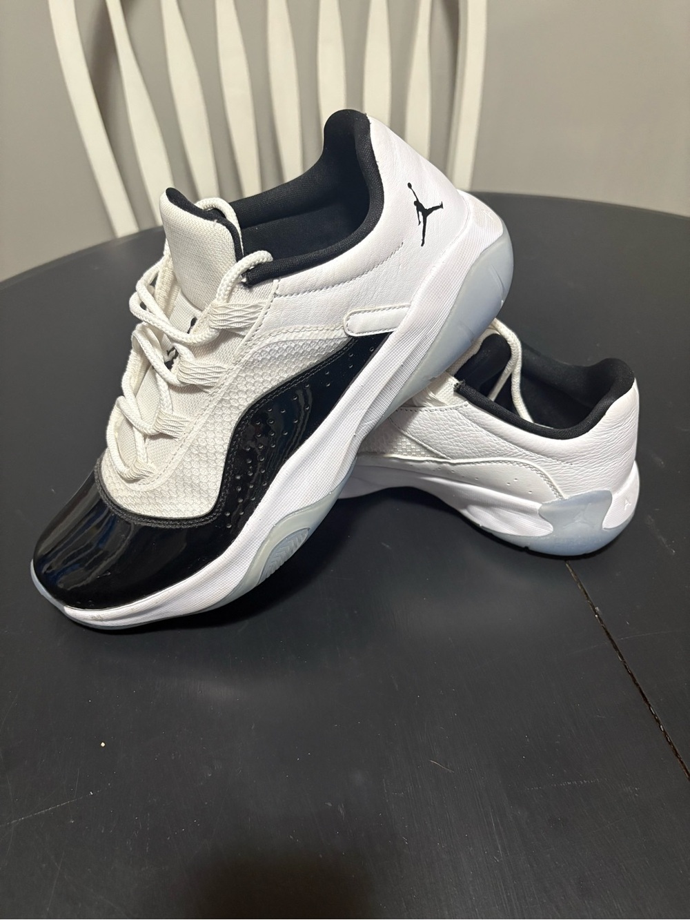 Jordan 11 CMFT Low -Concord